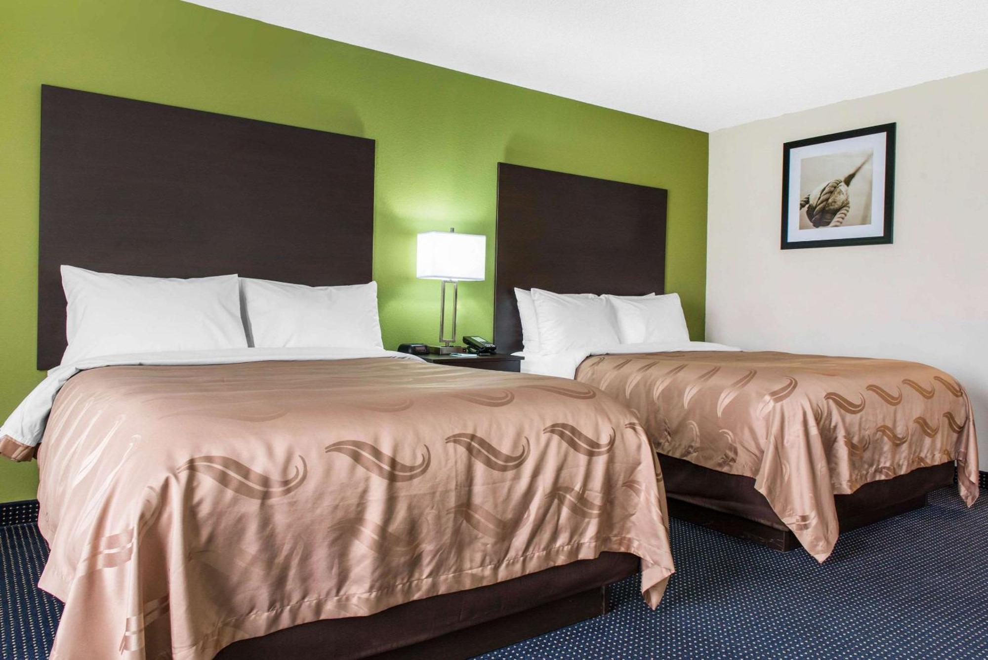 Quality Inn & Suites Anderson I-69 Exteriör bild